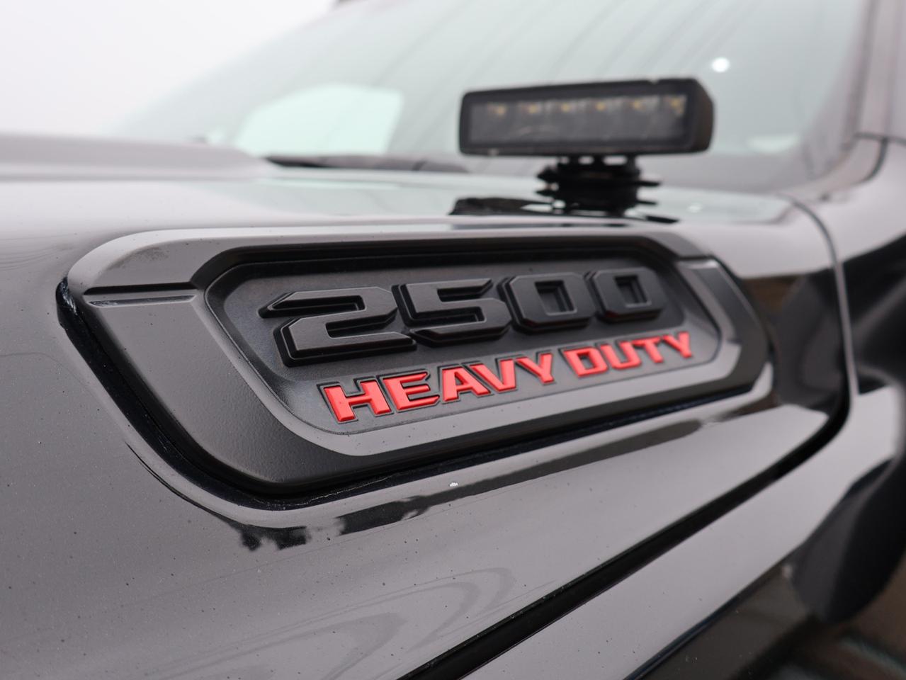 2020 RAM 2500 POWER WAGON HEMI CREW 4WD CERTIFIED CAMERA NAV BLUETOOTH LEATHER HEATED SEATS SUNROOF CRUISE ALLOYS Photo