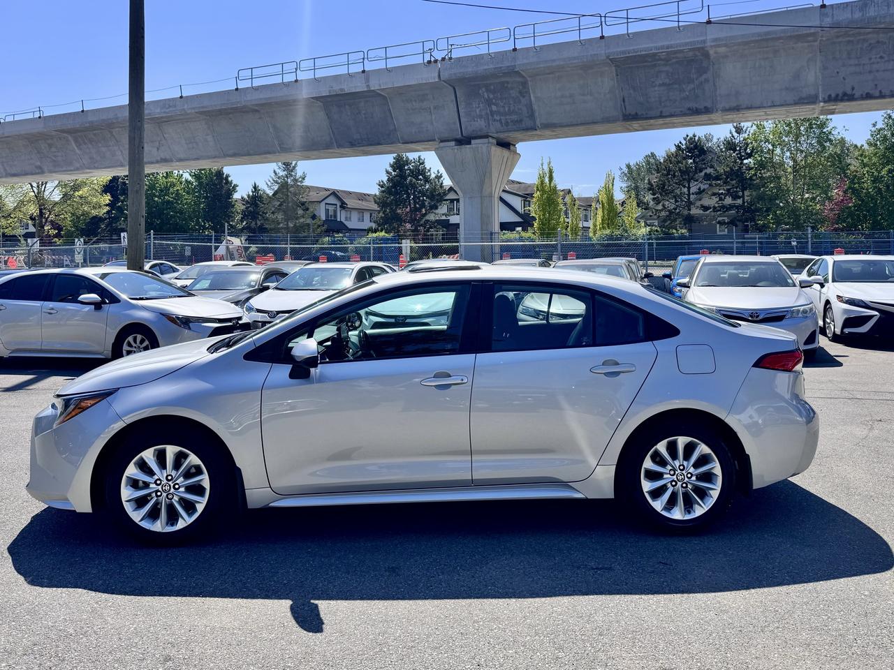2022 Toyota Corolla FINANCING AVAILABLE Photo8