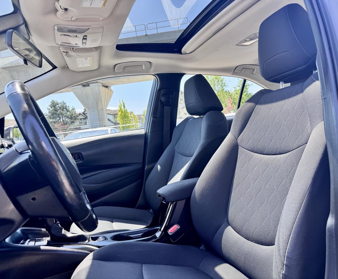 2022 Toyota Corolla FINANCING AVAILABLE Photo9