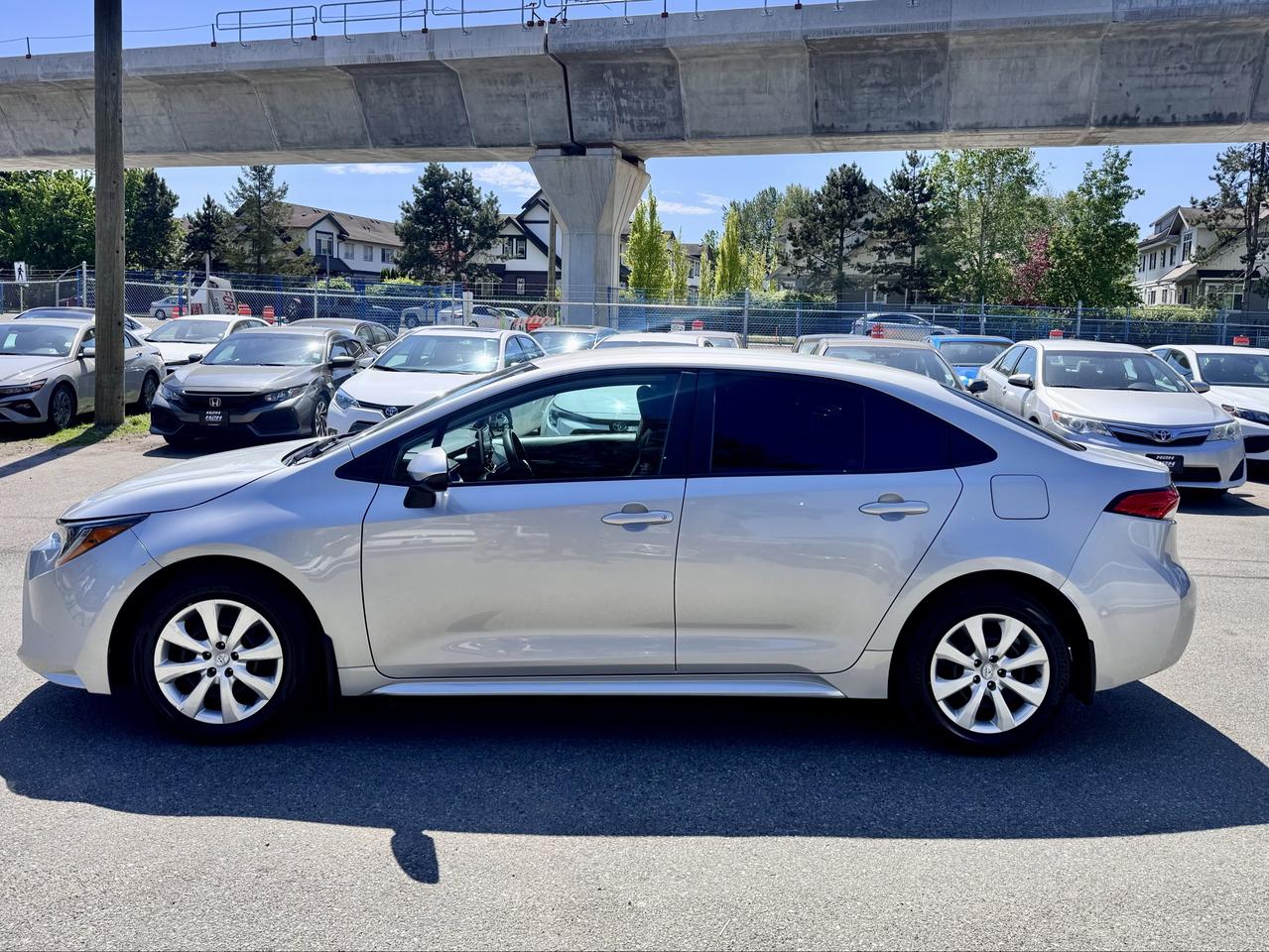 2021 Toyota Corolla FINANCING AVAILABLE Photo8