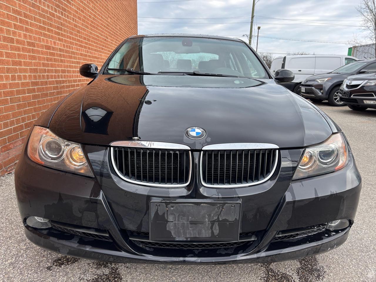 2007 BMW 3 Series 4dr Sdn 328i RWD Photo