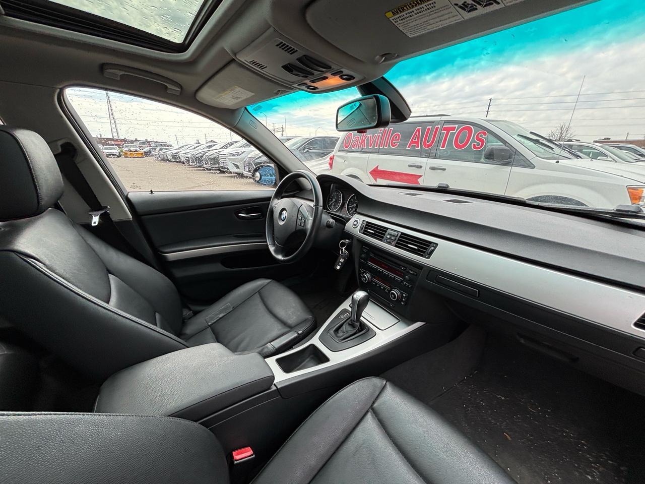 2007 BMW 3 Series 4dr Sdn 328i RWD Photo