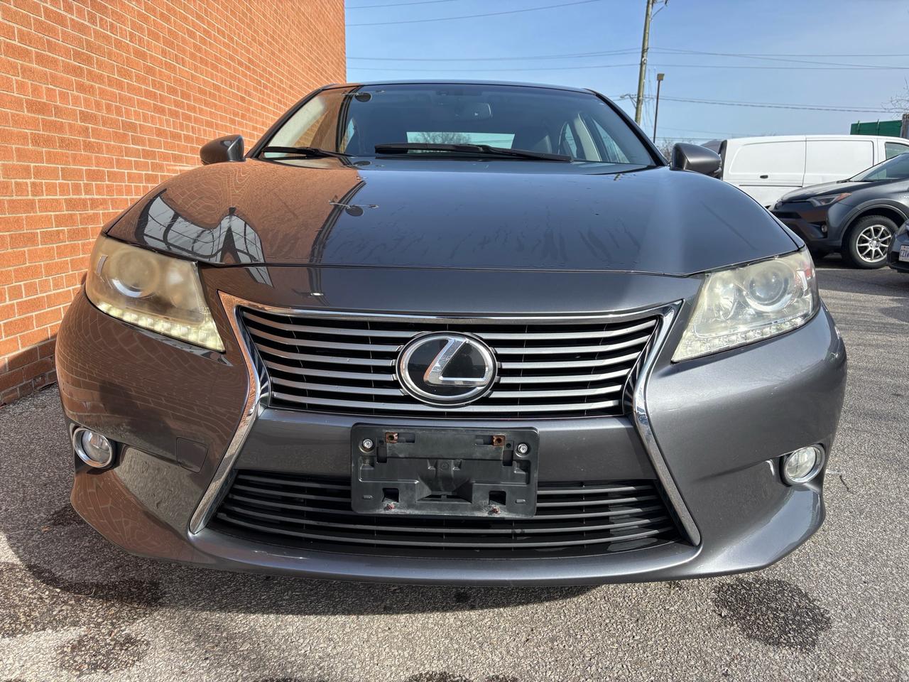 2013 Lexus ES 4DR SDN Photo