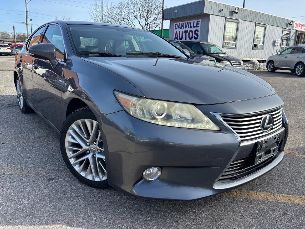 2013 Lexus ES 4DR SDN Photo