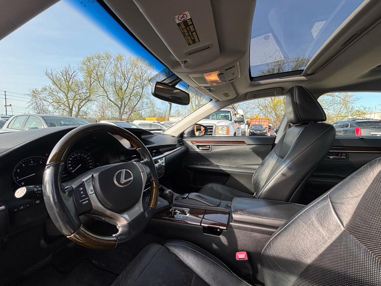 2013 Lexus ES 4DR SDN Photo
