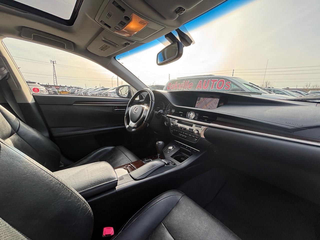 2013 Lexus ES 4DR SDN Photo