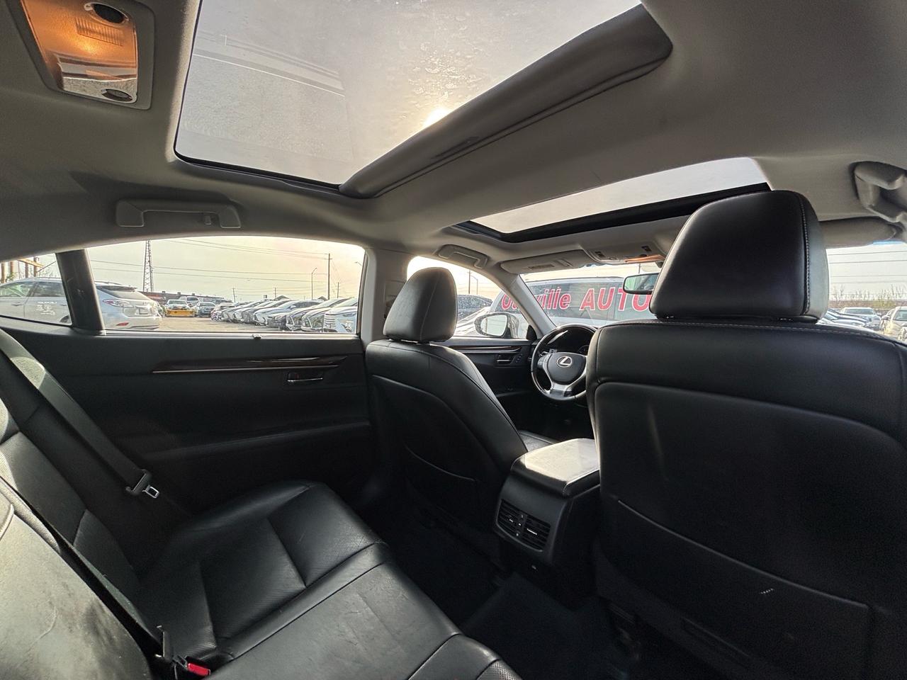 2013 Lexus ES 4DR SDN Photo
