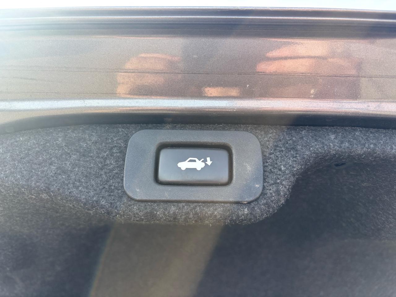2013 Lexus ES 4DR SDN Photo