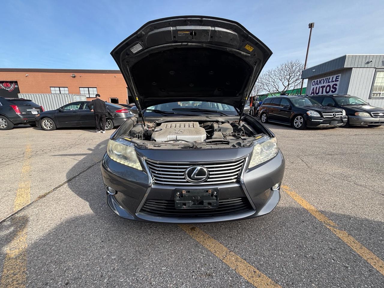 2013 Lexus ES 4DR SDN Photo