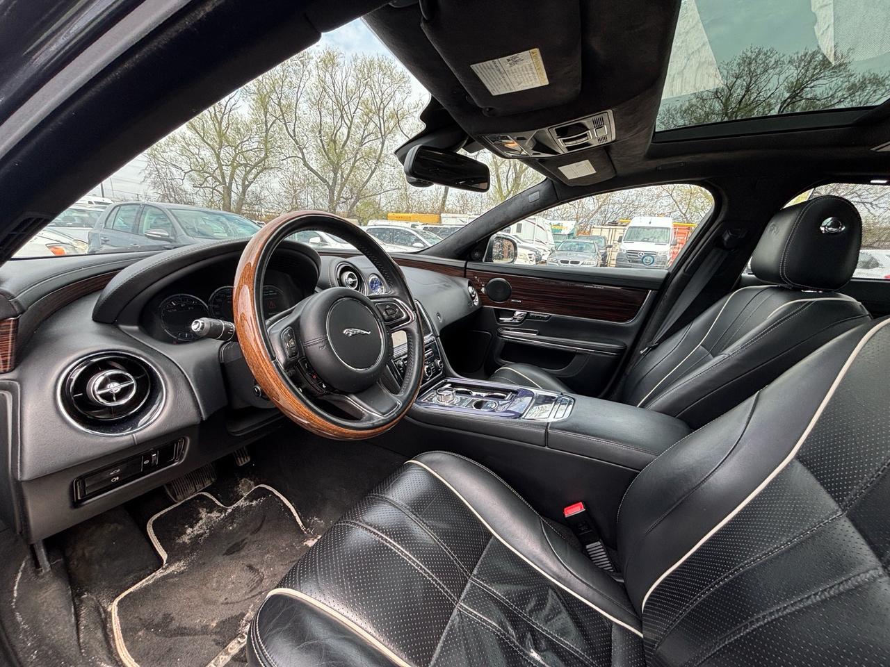 2013 Jaguar XJ 4dr Sdn XJL Portfolio AWD Photo