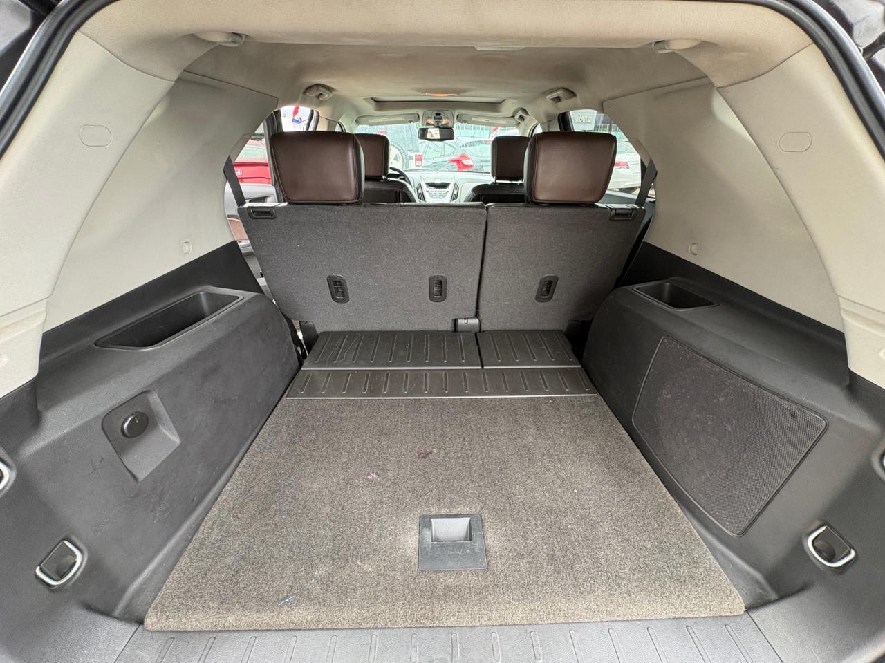 2010 Chevrolet Equinox FWD LT Photo
