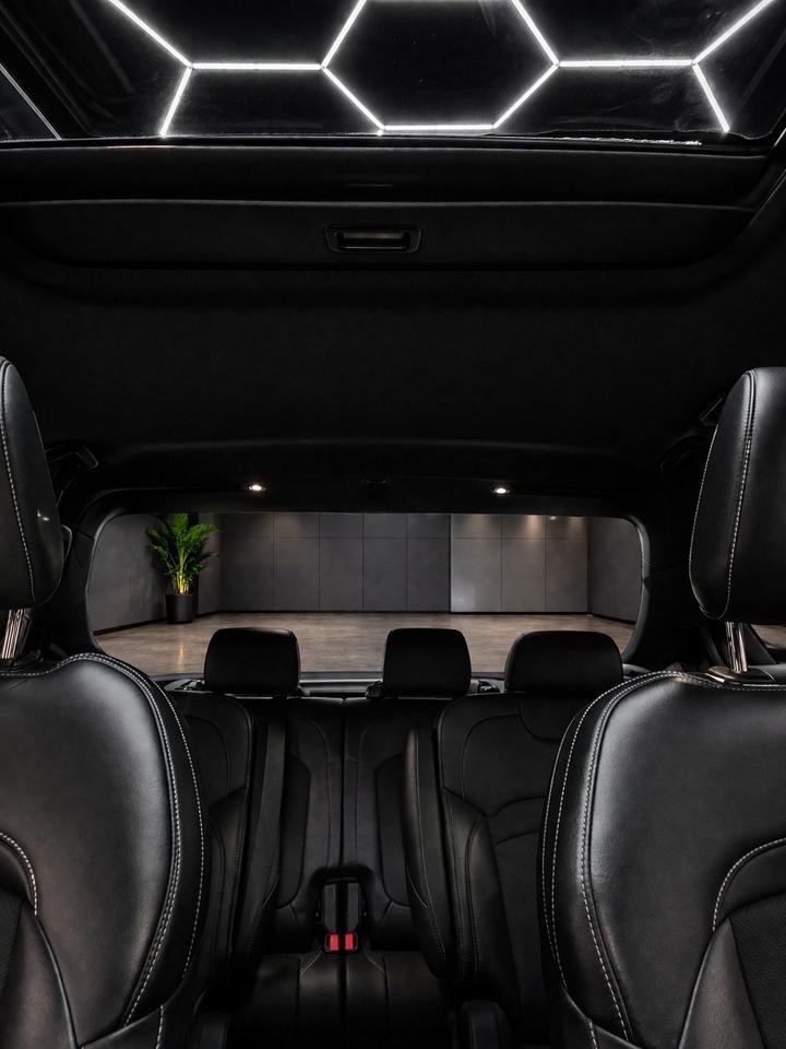 2024 Jeep Grand Cherokee L ALTITUDE 4X4 Photo