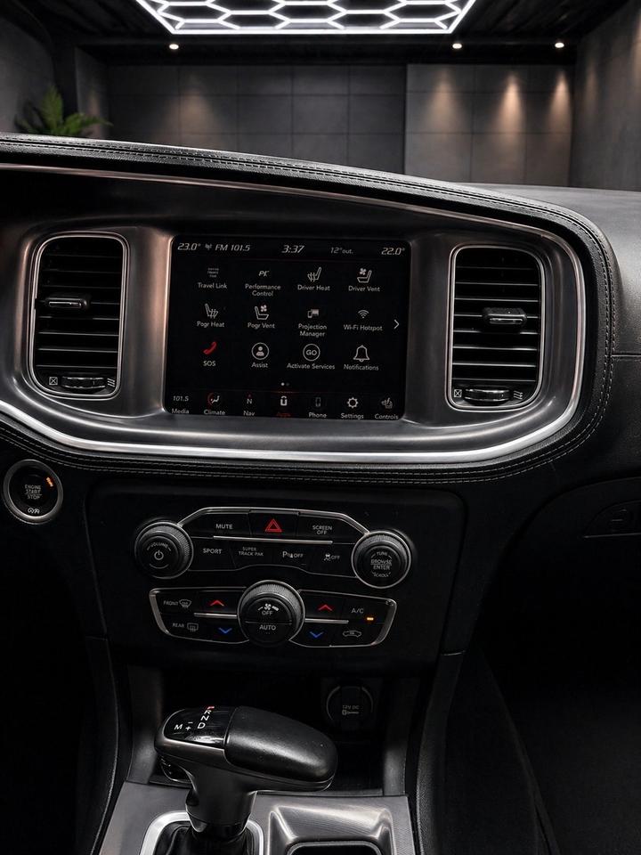 2021 Dodge Charger GT AWD Photo