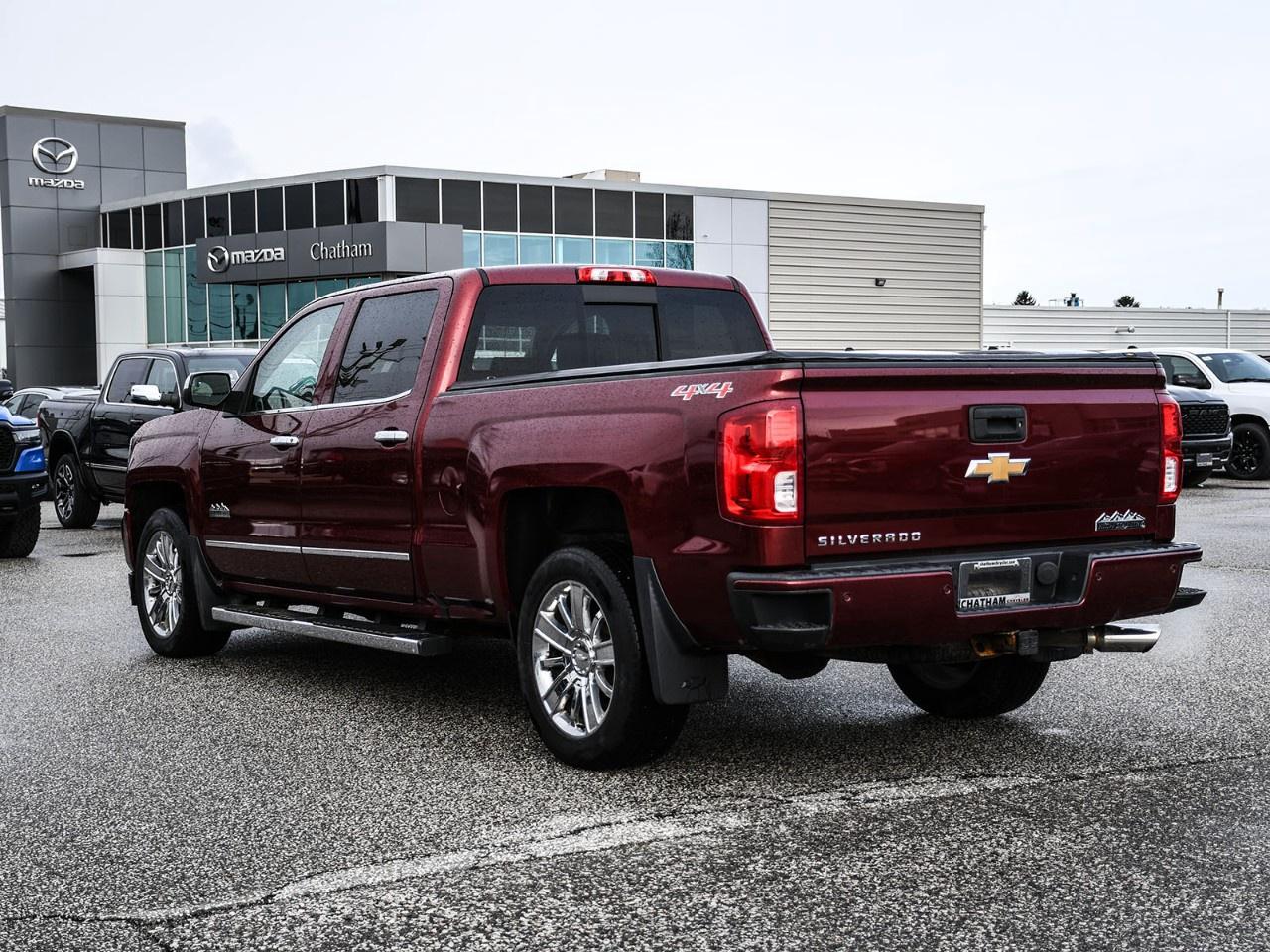 2017 Chevrolet Silverado 1500 Crew Cab Standard Box 4-Wheel Drive High Country Photo