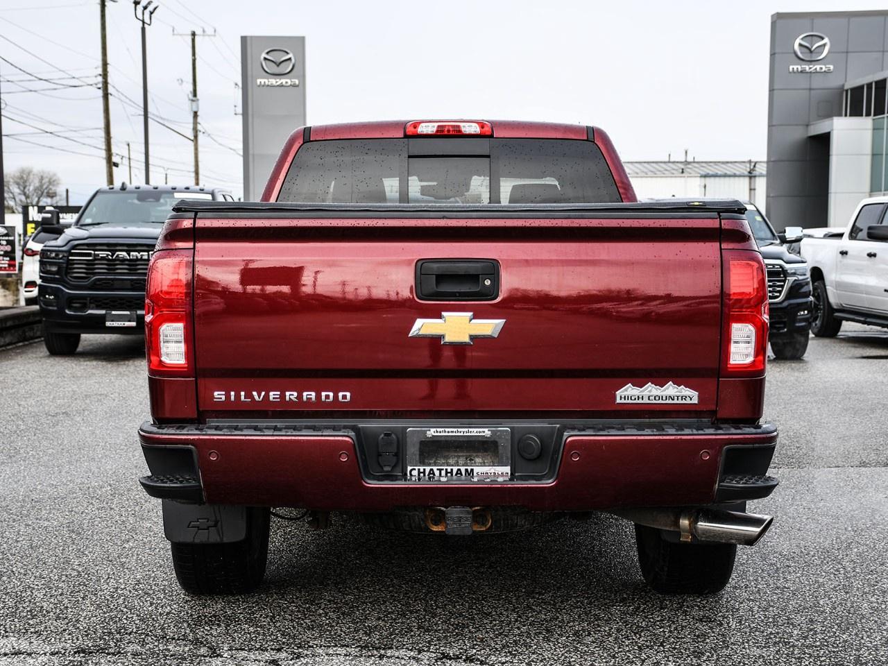 2017 Chevrolet Silverado 1500 Crew Cab Standard Box 4-Wheel Drive High Country Photo