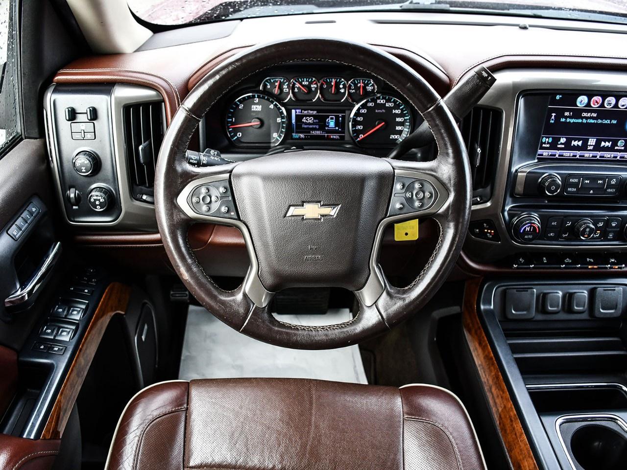 2017 Chevrolet Silverado 1500 Crew Cab Standard Box 4-Wheel Drive High Country Photo