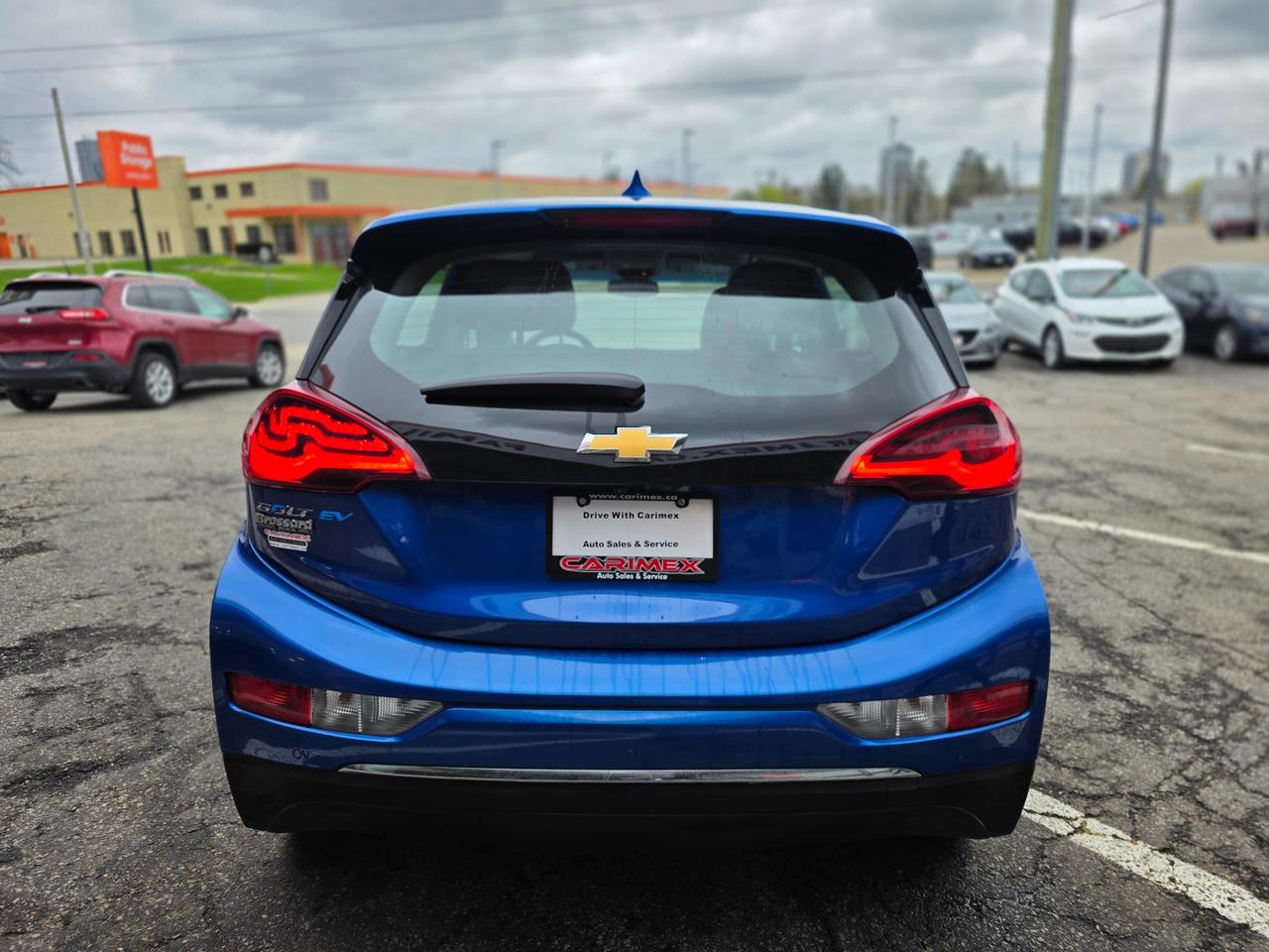2019 Chevrolet Bolt EV LT One Owner | Accident Free | Extended EV Battery Warranty Photo3