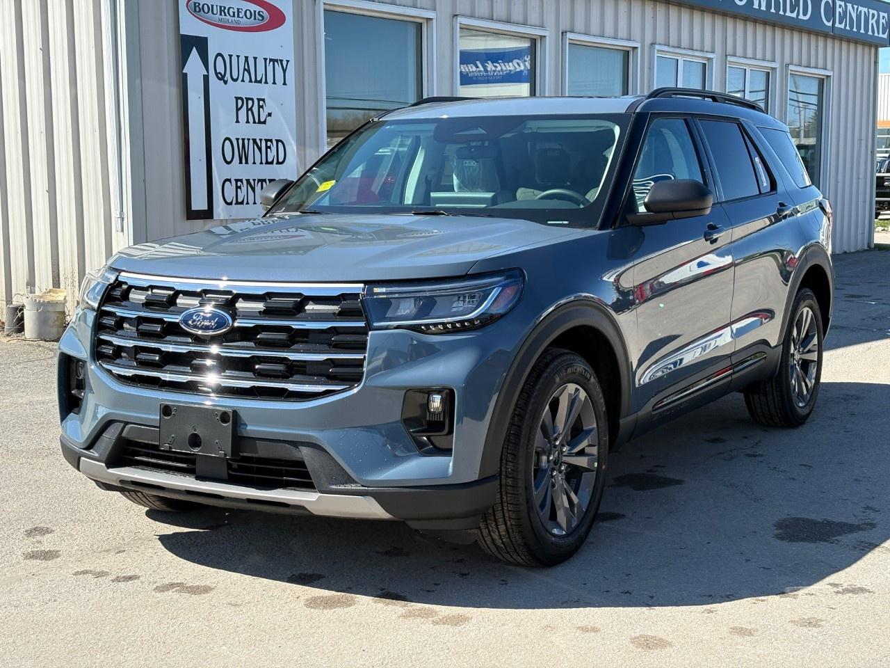 2026 Ford Explorer Active w/200A Pkg 4WD Photo