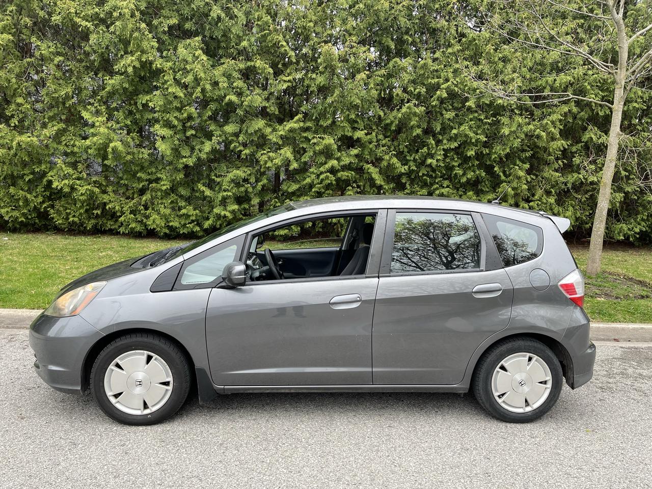 2011 Honda Fit LX *ONLY 114,889KMS! 1 ok my Local Senior Owner!! Photo4