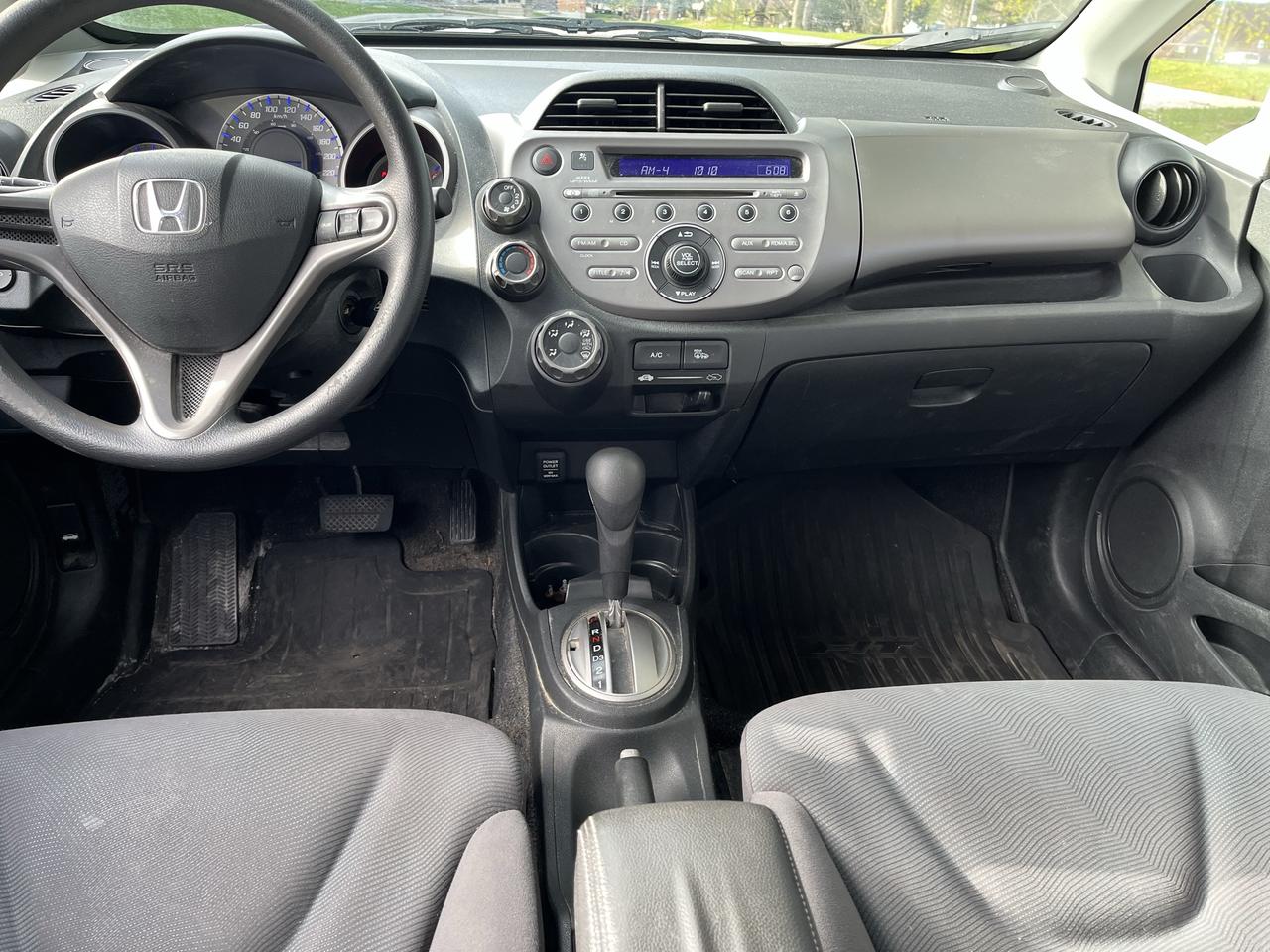 2011 Honda Fit LX *ONLY 114,889KMS! 1 Local Senior Owner!! Photo