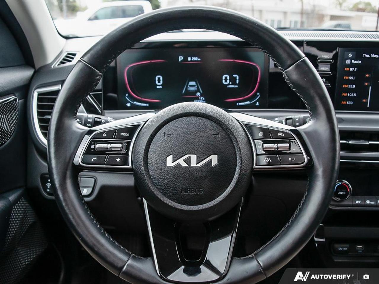2025 Kia Seltos EX HEATER LEATHER SEATS | APPLE CARPLAY/ANDROID AUTO Photo