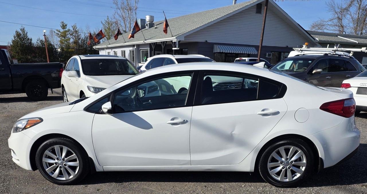 2015 Kia Forte LX Photo3