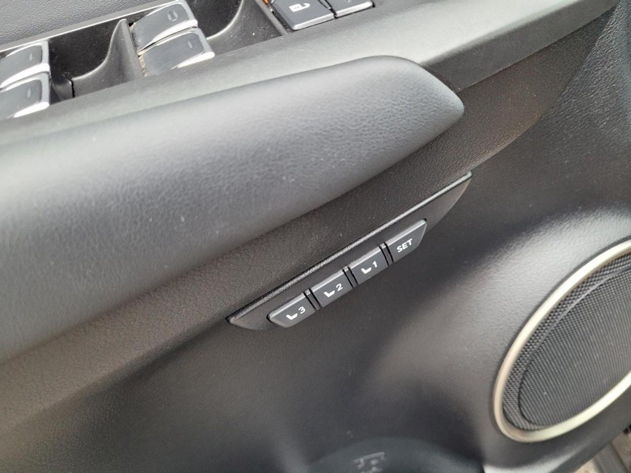 2021 Lexus NX 300h NX 300h AWD Photo
