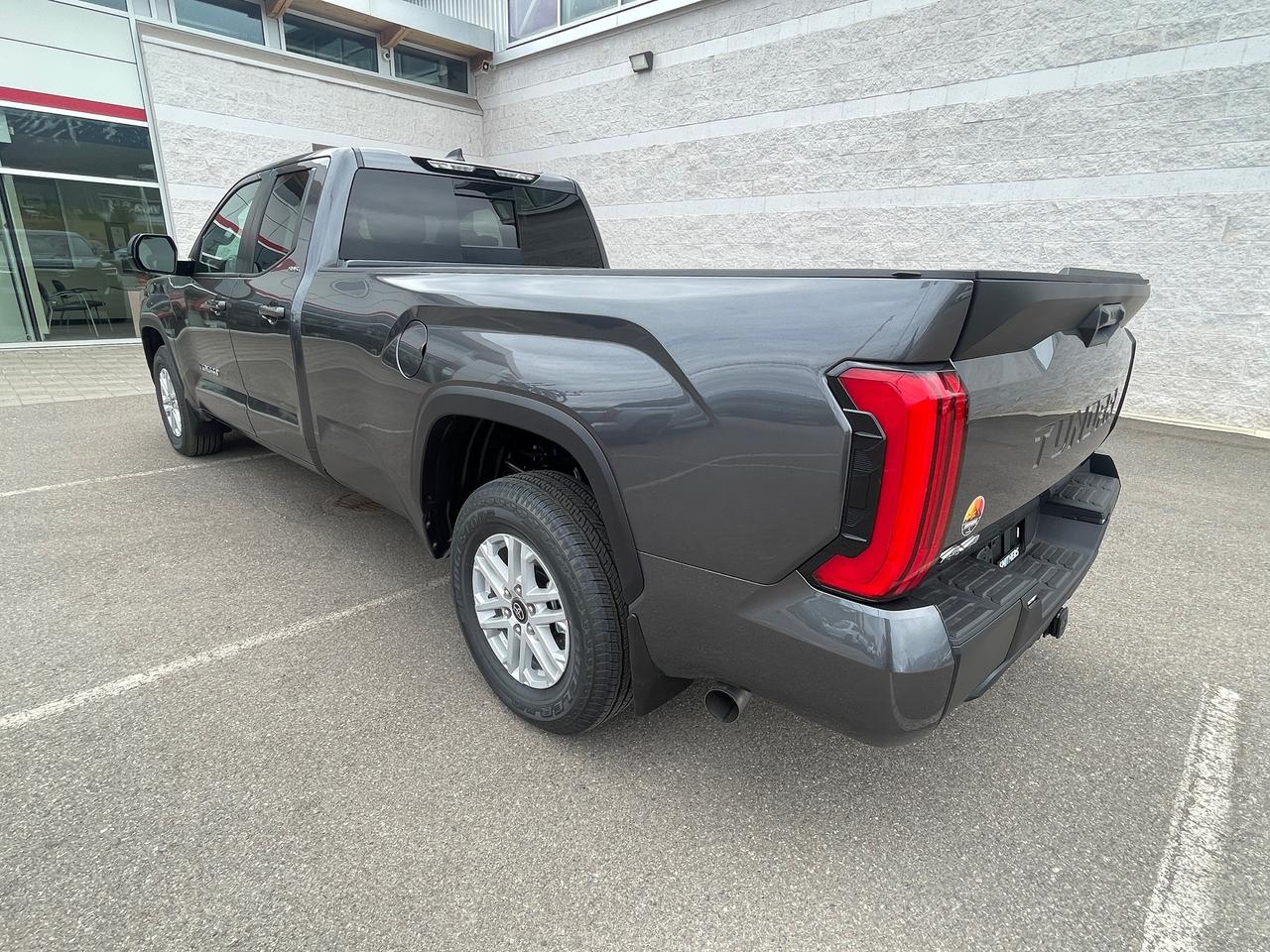 2026 Toyota Tundra SR5 Photo4