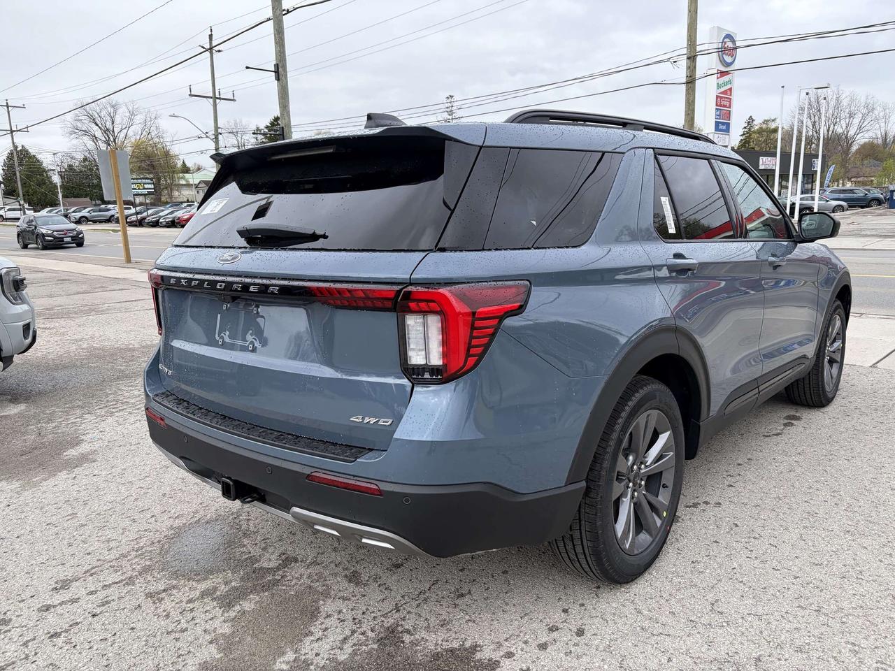 2026 Ford Explorer ACTIVE W/200A PKG 4WD 200A Photo4