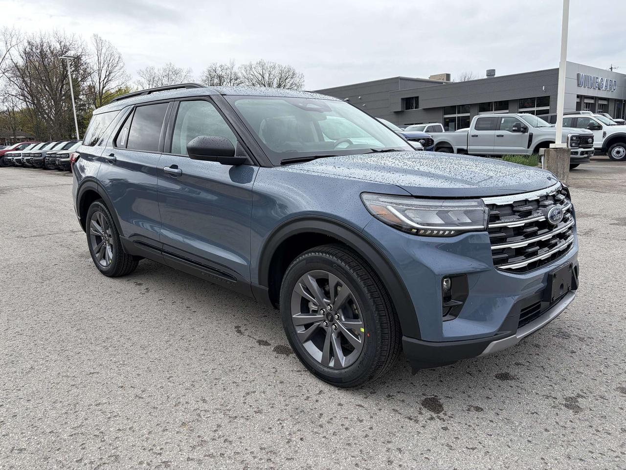 2026 Ford Explorer ACTIVE W/200A PKG 4WD 200A Photo2