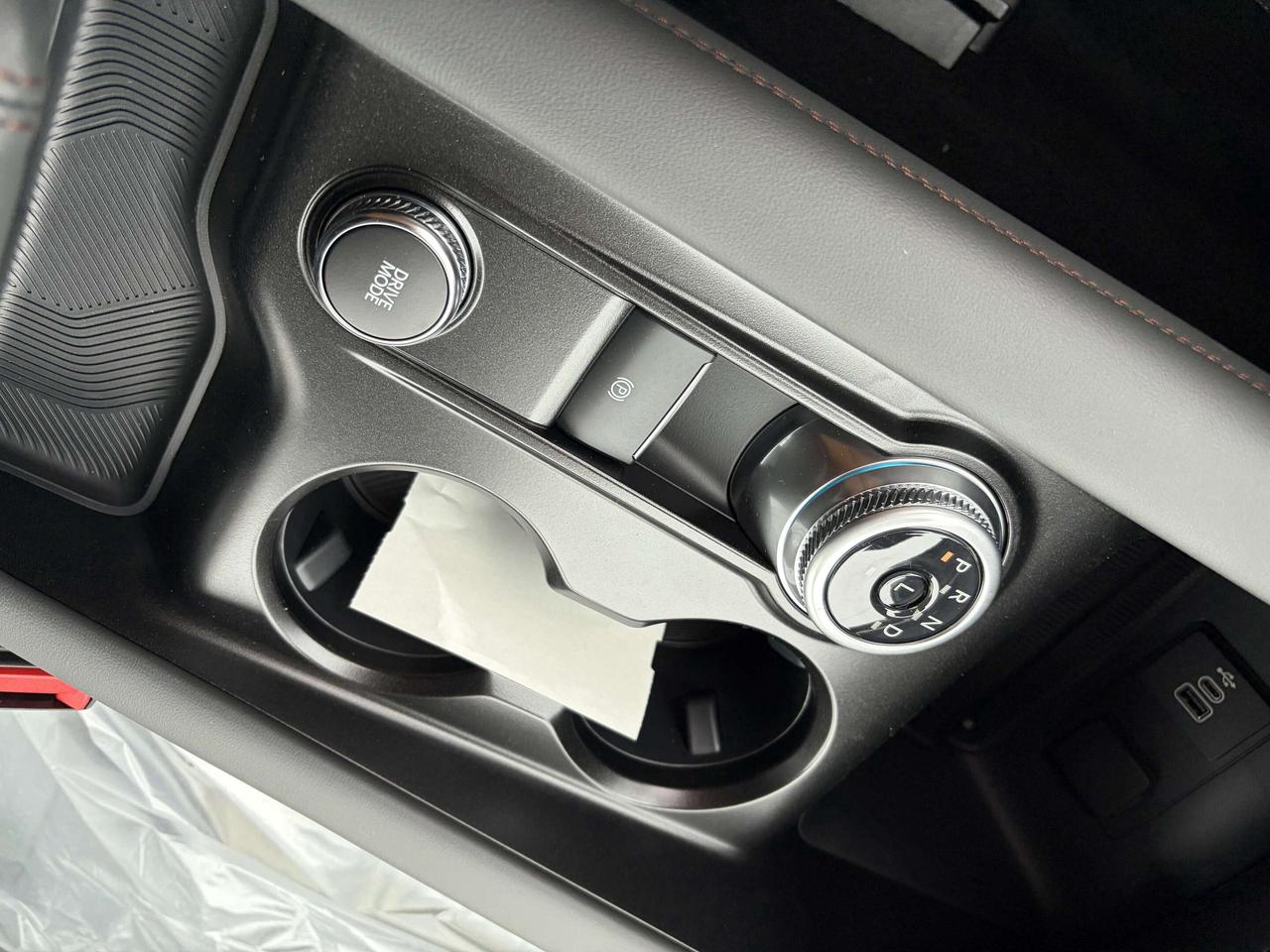 2026 Ford Explorer ACTIVE W/200A PKG 4WD 200A Photo