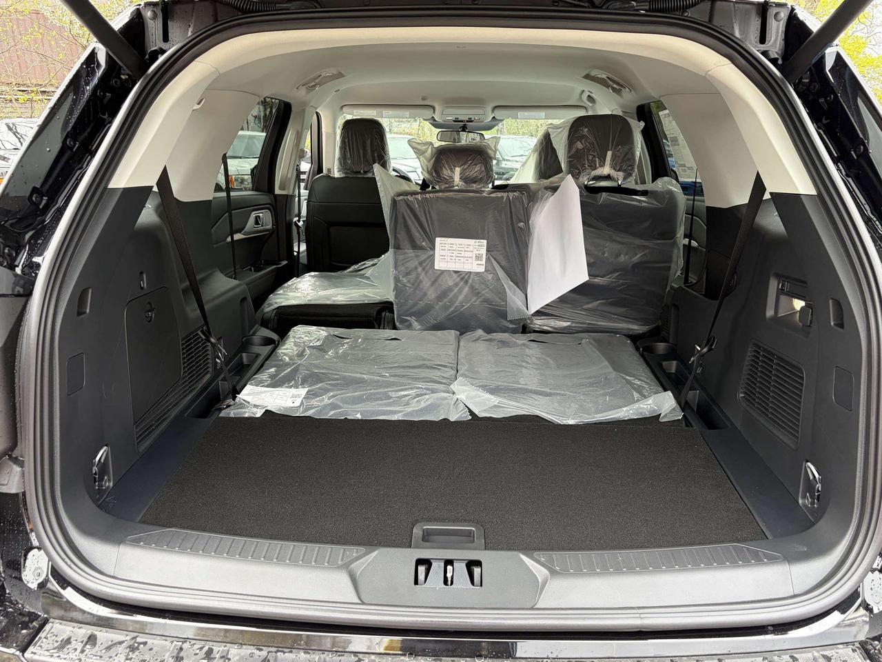 2026 Ford Explorer ACTIVE W/200A PKG 4WD 200A Photo