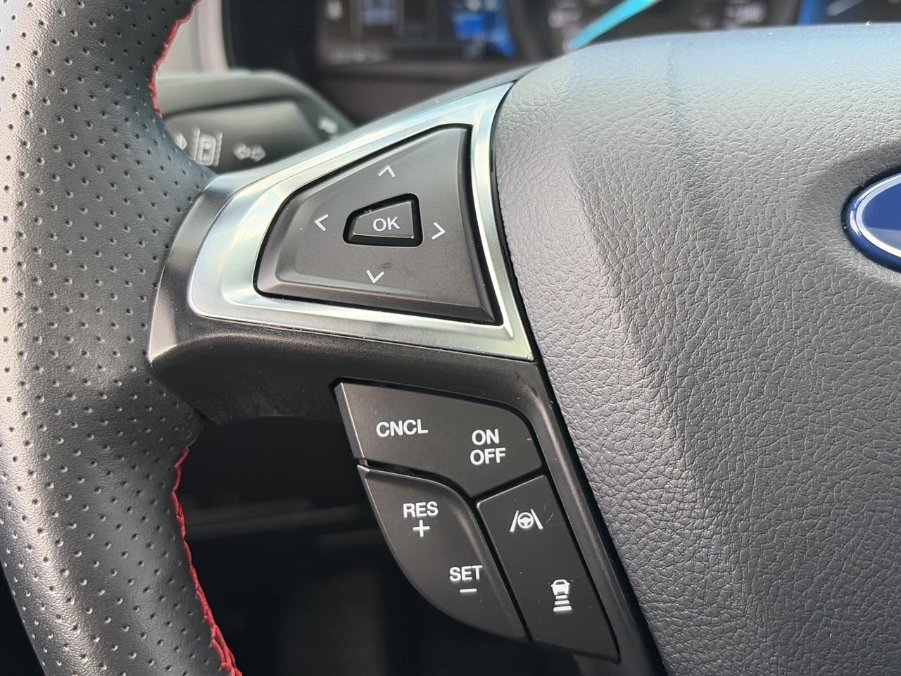 2024 Ford Edge ST Line AWD Photo
