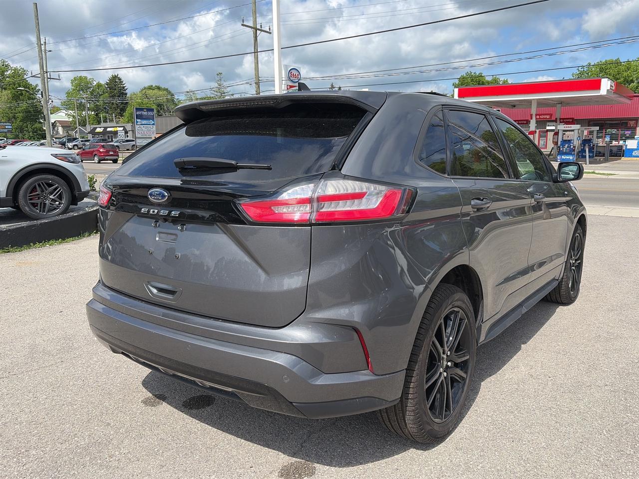 2024 Ford Edge ST Line AWD Photo