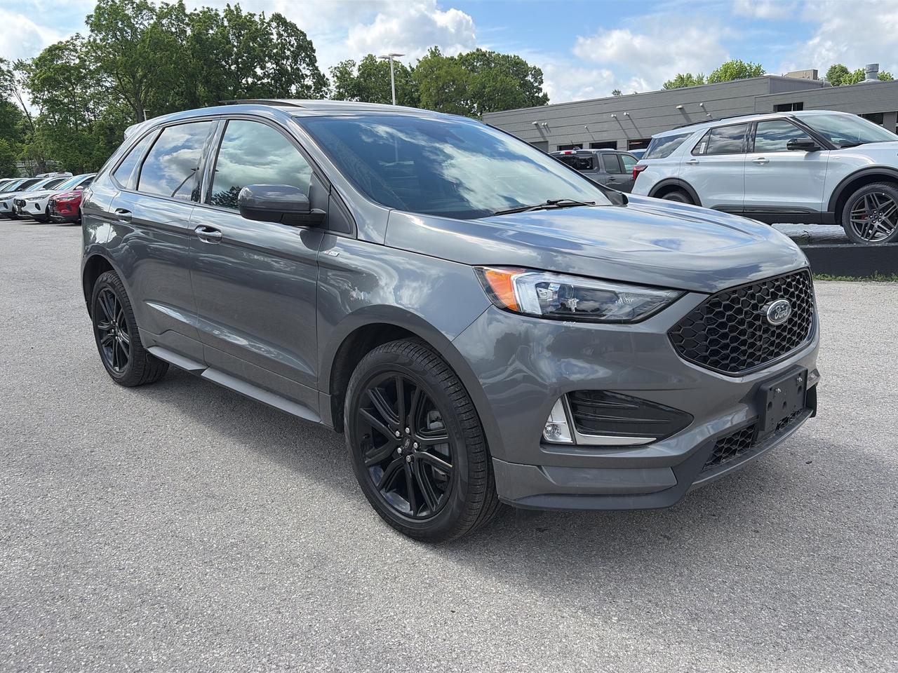 2024 Ford Edge ST Line AWD Photo