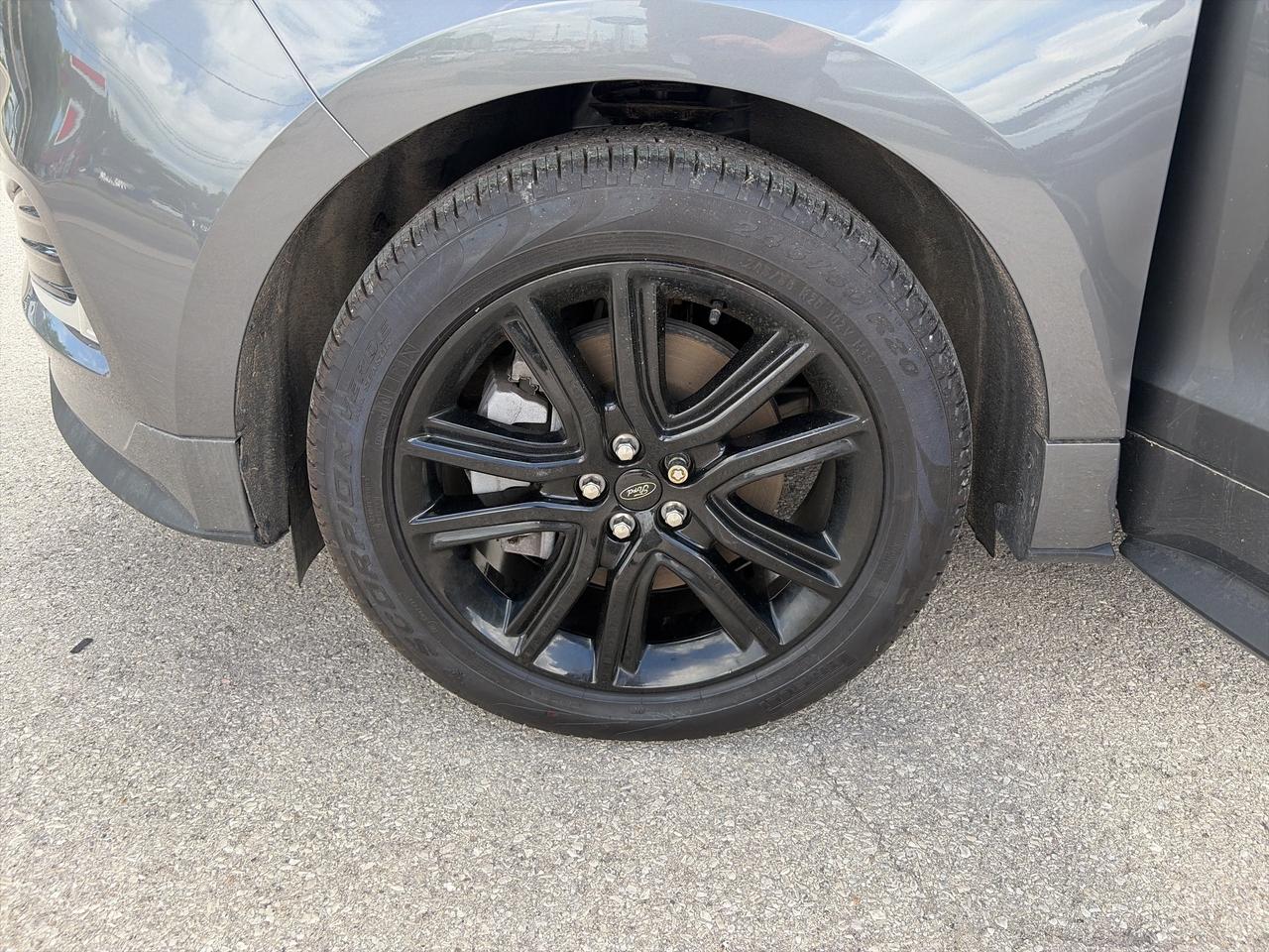 2024 Ford Edge ST Line AWD Photo