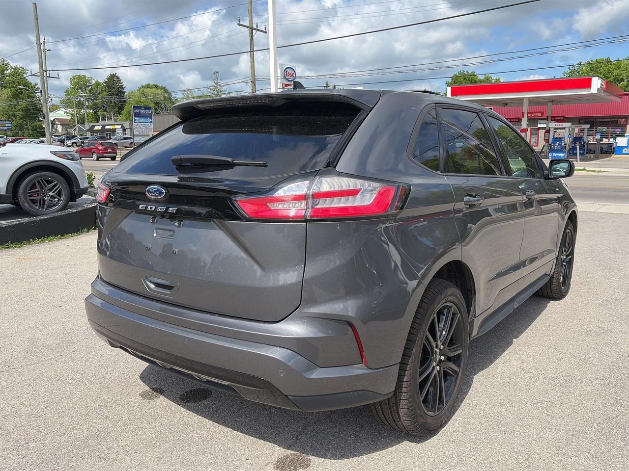 2024 Ford Edge ST Line AWD Photo4
