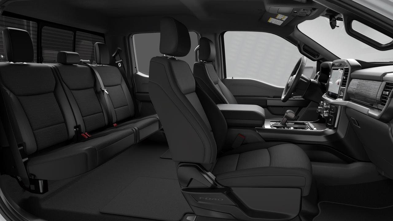 2026 Ford F-150 XLT Photo5