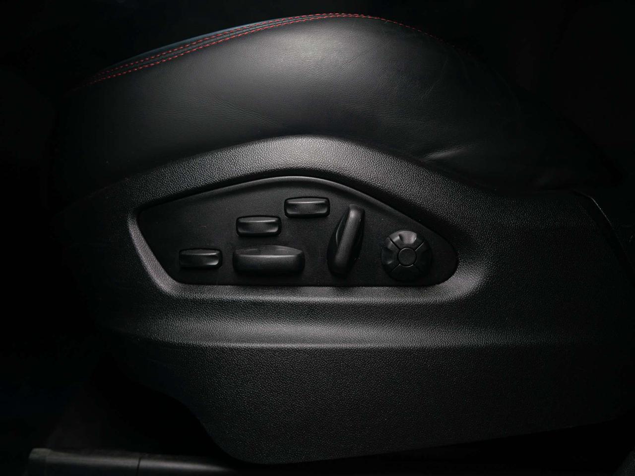 2022 Porsche Cayenne GTS | PREMIUM PKG | CARBON TRIM | 21 IN Photo