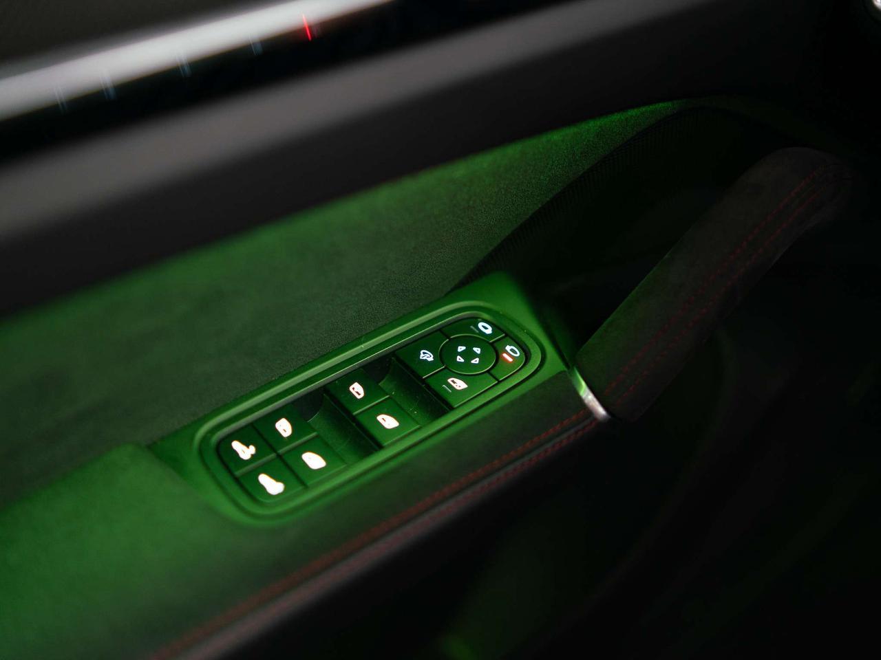 2022 Porsche Cayenne GTS | PREMIUM PKG | CARBON TRIM | 21 IN Photo