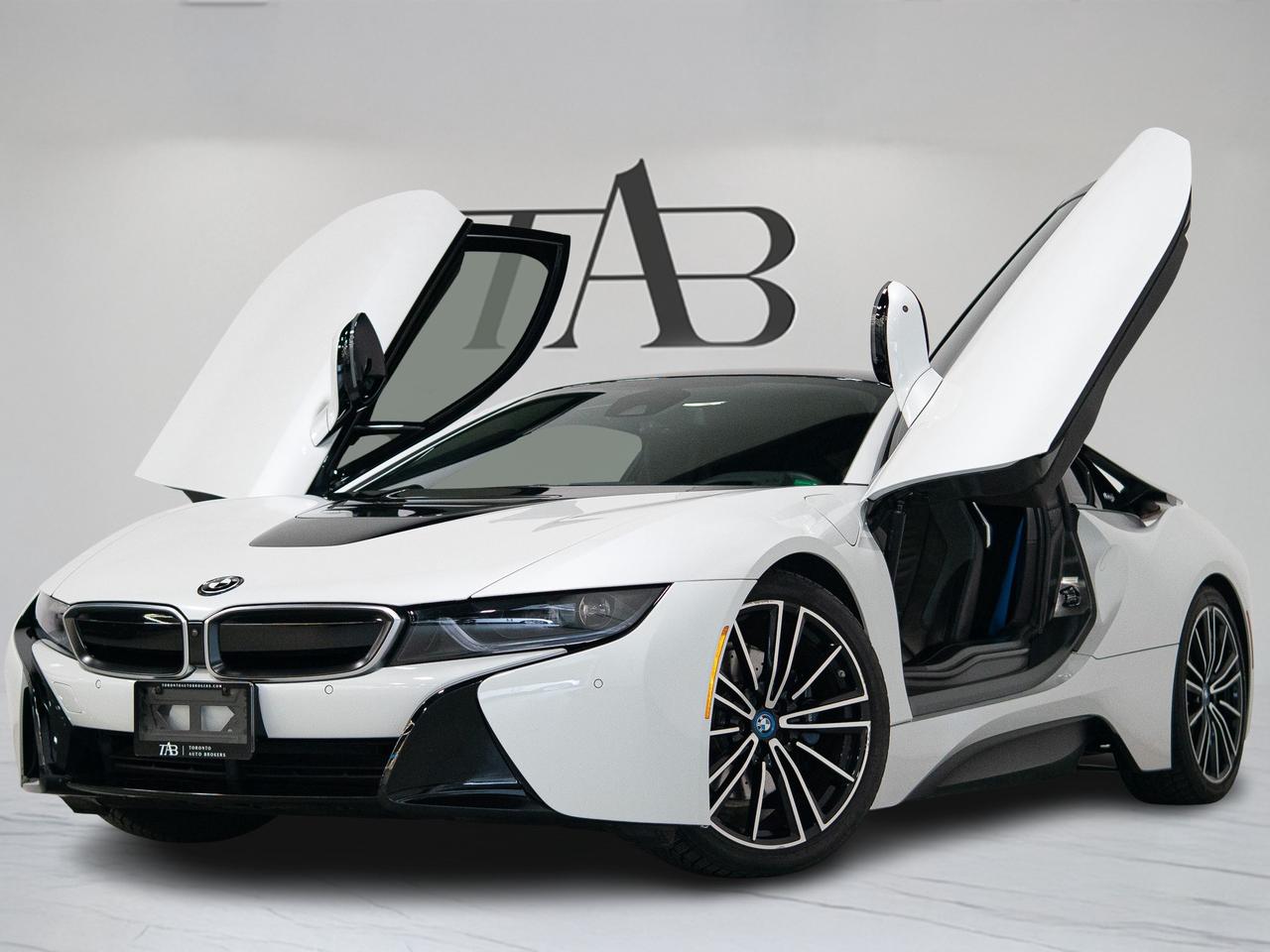 2019 BMW i8 PREMIUM PKG | CARBON TRIM | HUD | 20 IN Photo2
