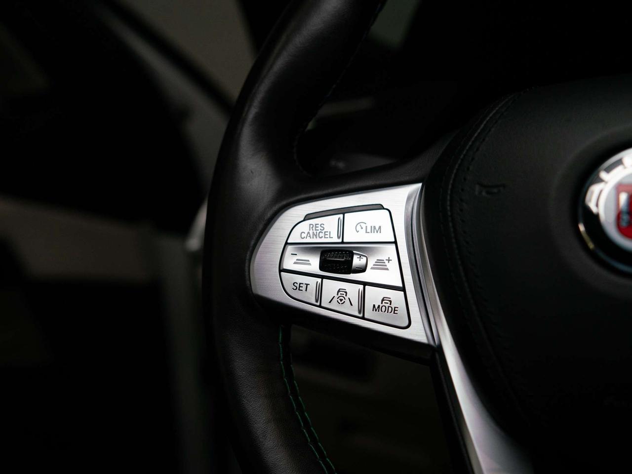 2021 BMW X7 ALPINA XB7 | 7 PASS | PREMIUM | REAR ENTMNT | 23" Photo