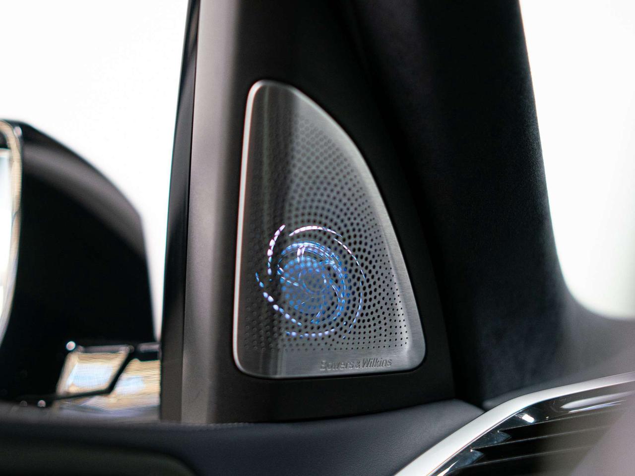 2021 BMW X7 ALPINA XB7 | 7 PASS | PREMIUM | REAR ENTMNT | 23" Photo
