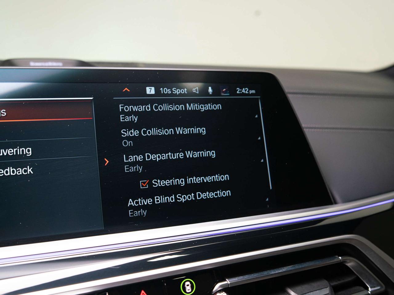 2021 BMW X7 ALPINA XB7 | 7 PASS | PREMIUM | REAR ENTMNT | 23" Photo
