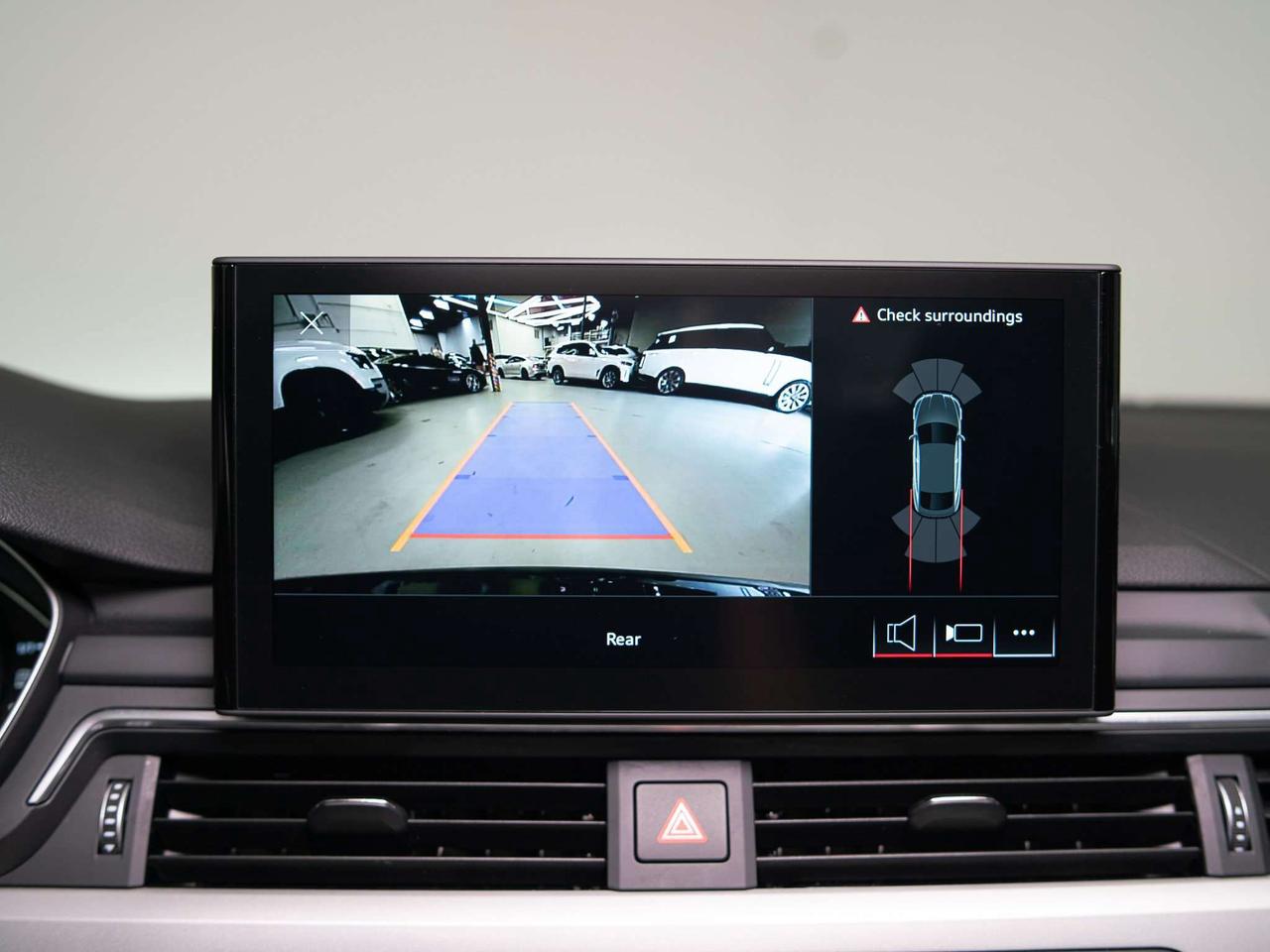 2023 Audi A5 Sportback KOMFORT | SUNROOF | 19 IN Photo