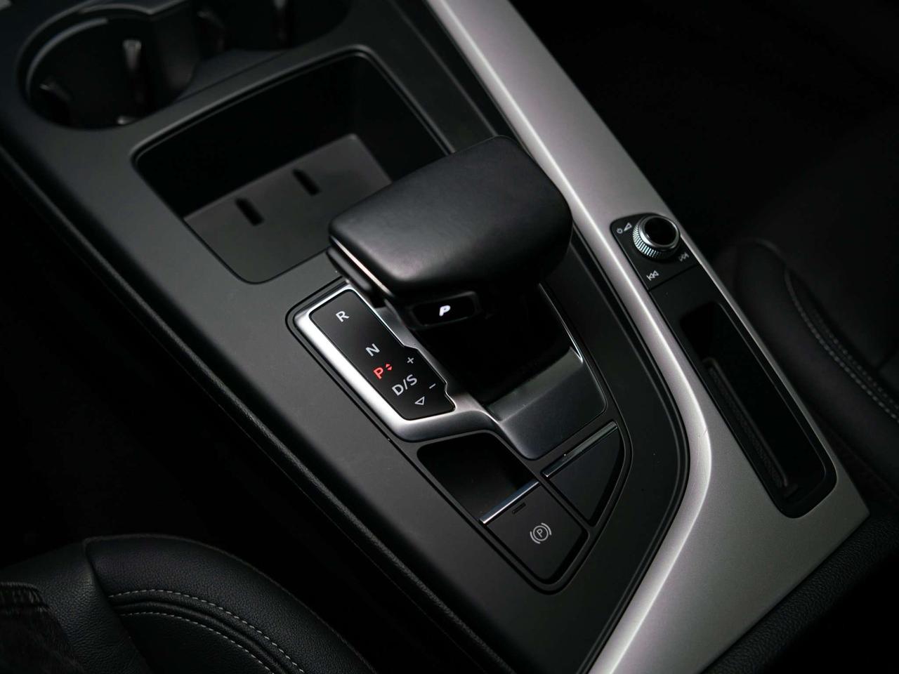 2023 Audi A5 Sportback KOMFORT | SUNROOF | 19 IN Photo