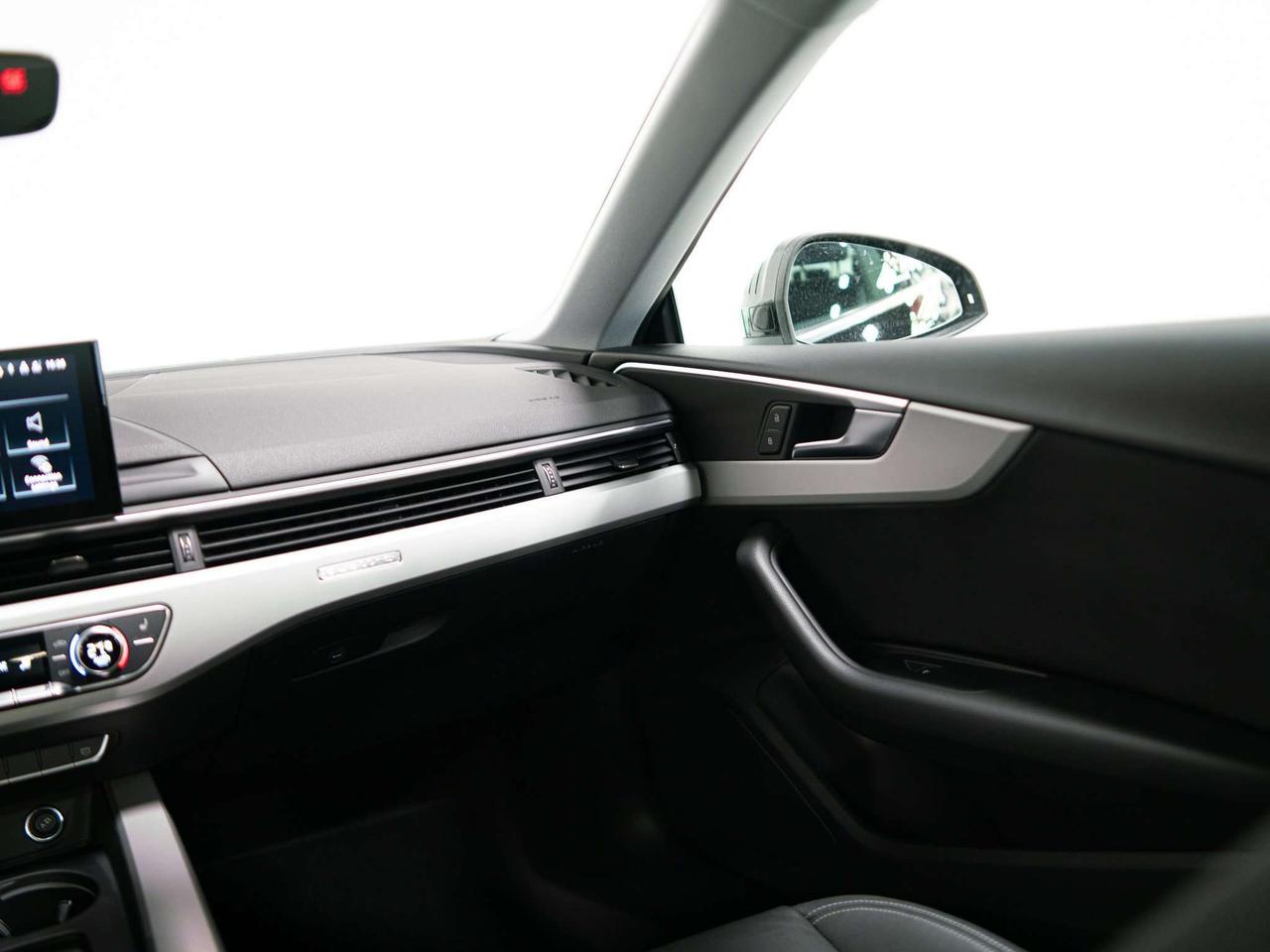 2023 Audi A5 Sportback KOMFORT | SUNROOF | 19 IN Photo