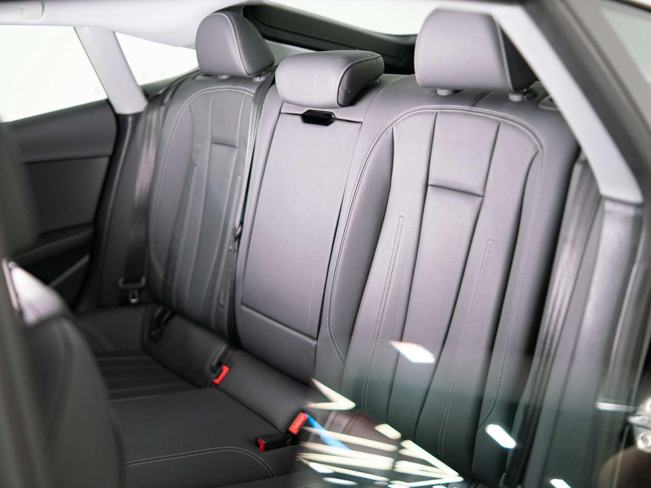 2023 Audi A5 Sportback KOMFORT | SUNROOF | 19 IN Photo
