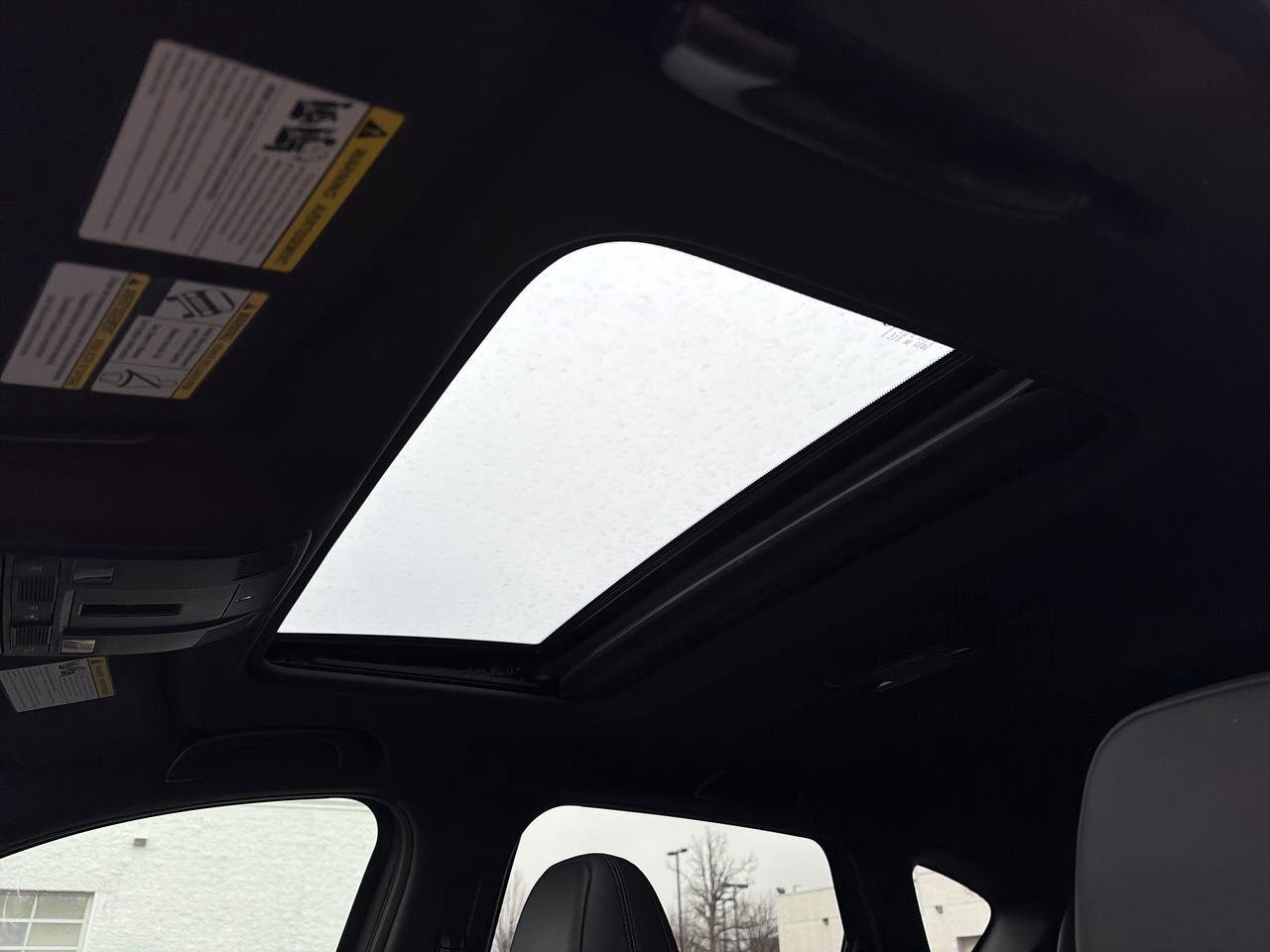 2023 Mazda CX-5 Signature AWD NO ACCIDENT| ONE OWNER | FULLY LOADE Photo
