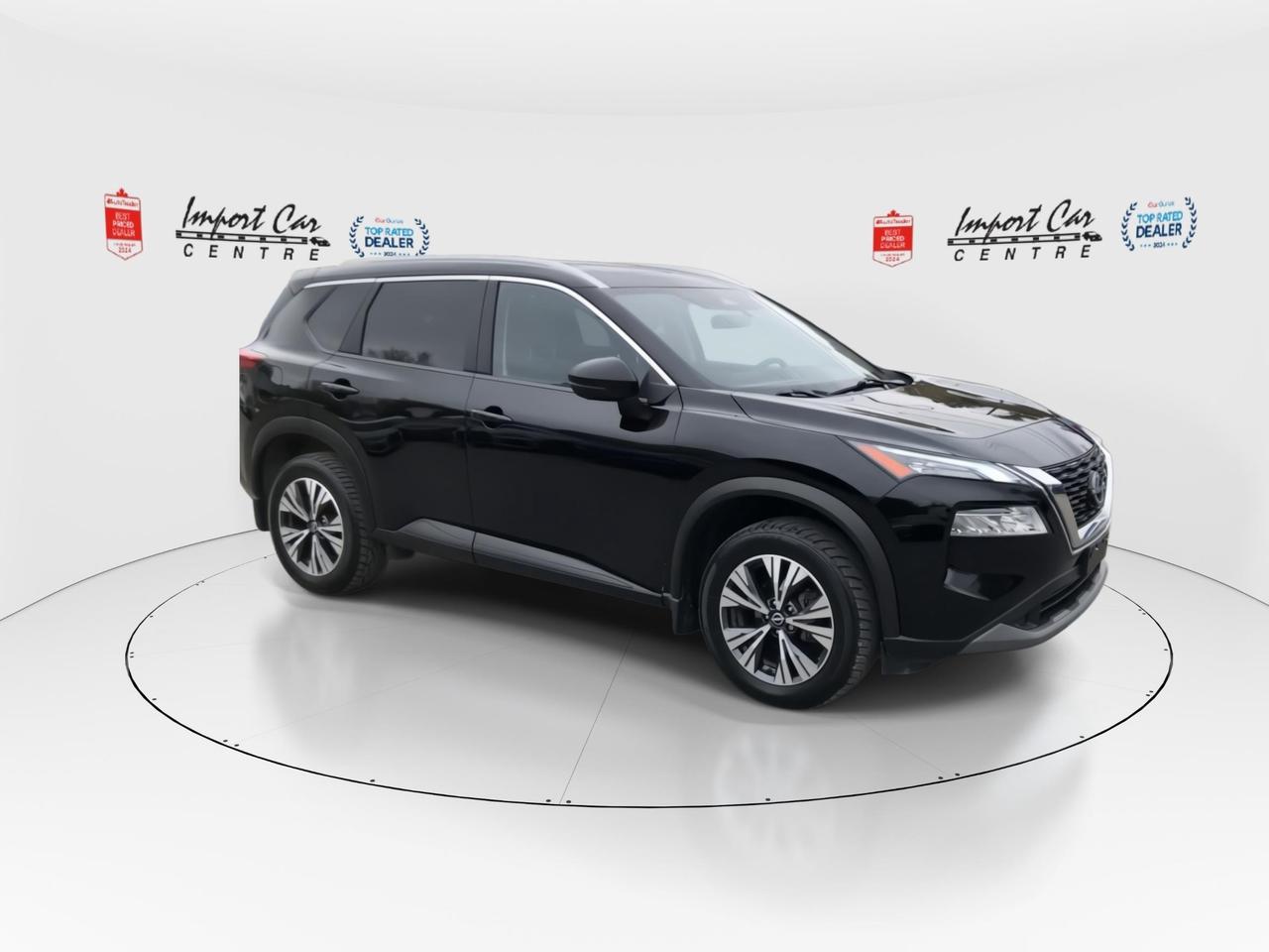 2022 Nissan Rogue SV PREMIUM PKG, PANO. ROOF, POWER GATE, LEATHERETT Photo